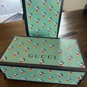 GUCCI Disney Vintage Mickey Mouse Sneakers